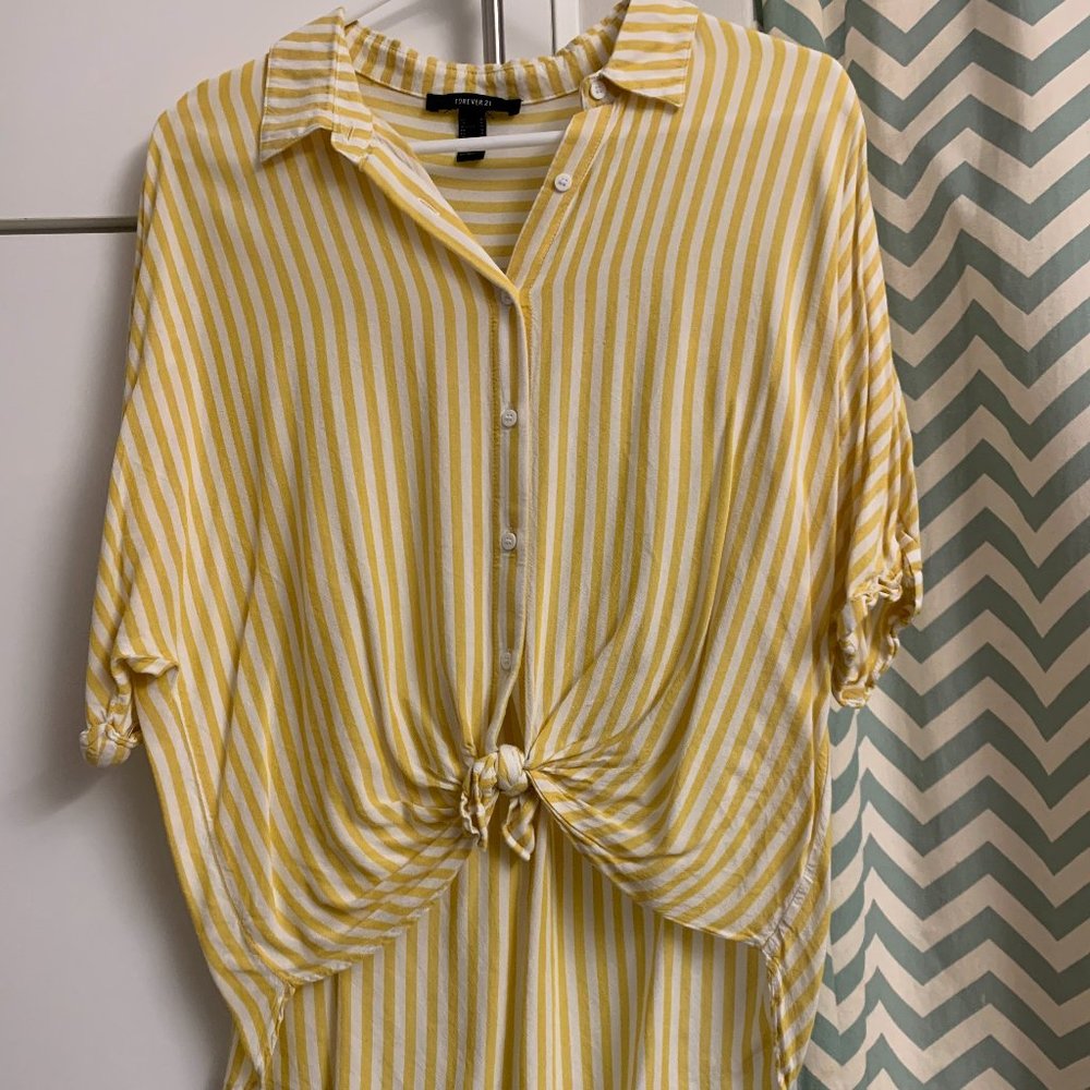 Forever 21 Yellow Striped Short Sleeve Button Down